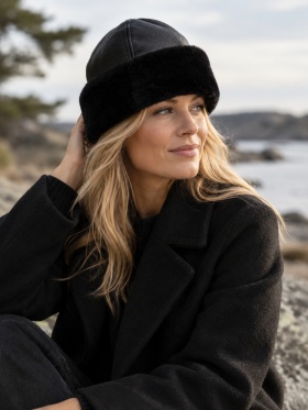 Rosemunde -  JUNO SHEEPSKIN HAT