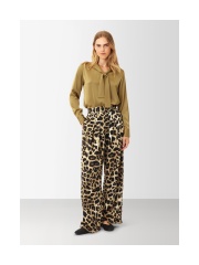 Karmamia - Blake Bukser Karmamia - Blake Bukser