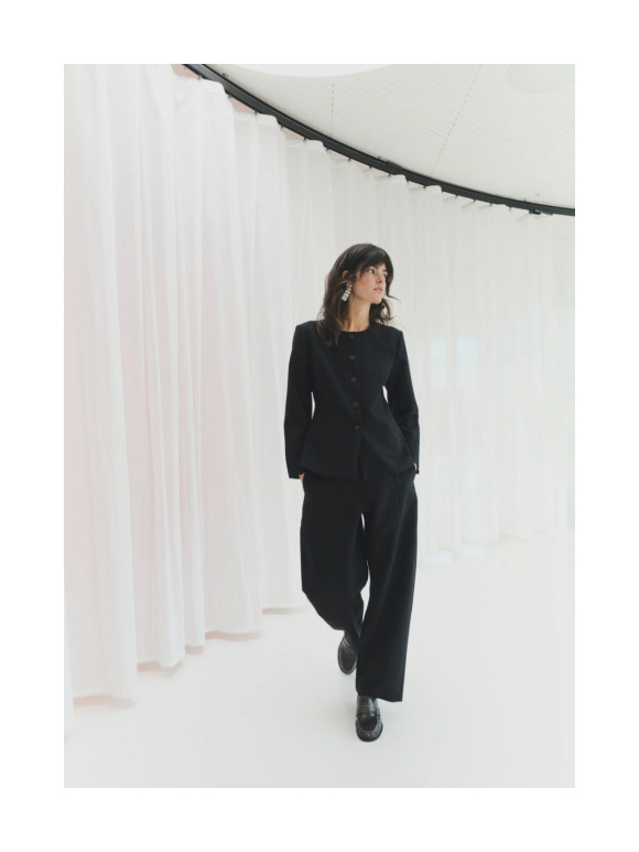Leveté Room -  UMI 1 Elegant Blazer Jakke