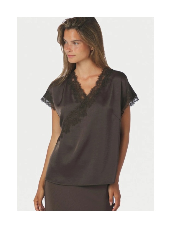 Neo Noir - BENERA BLUSE