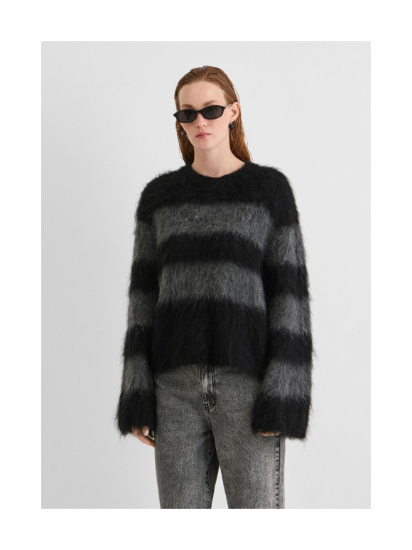 Rouge Edit -  ARIA STRIK MED ALPACA