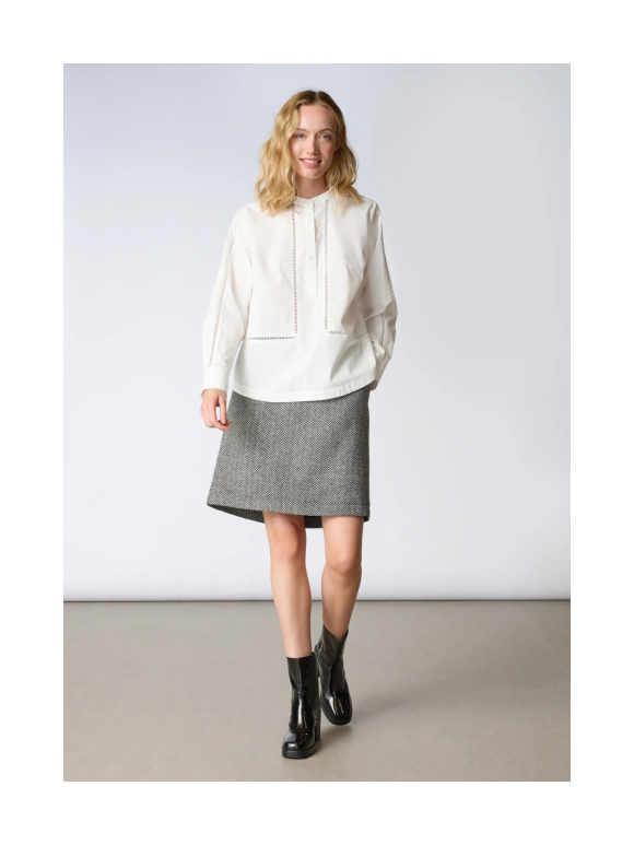 REDGREEN - AVERY FEMININ BLUSE